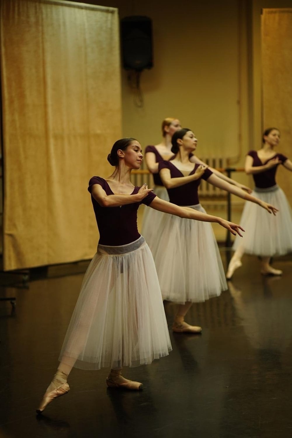 Современные залы